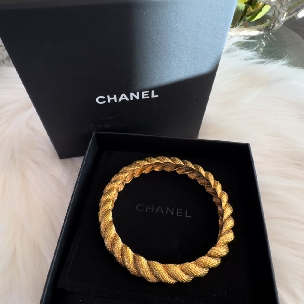 CHANEL Logo Twist Bracelet Bangle Gold